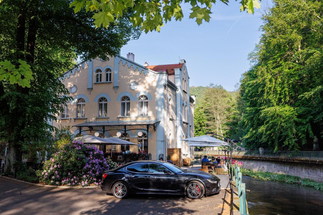 Villa Basileia Riverside KLV Exterior foto